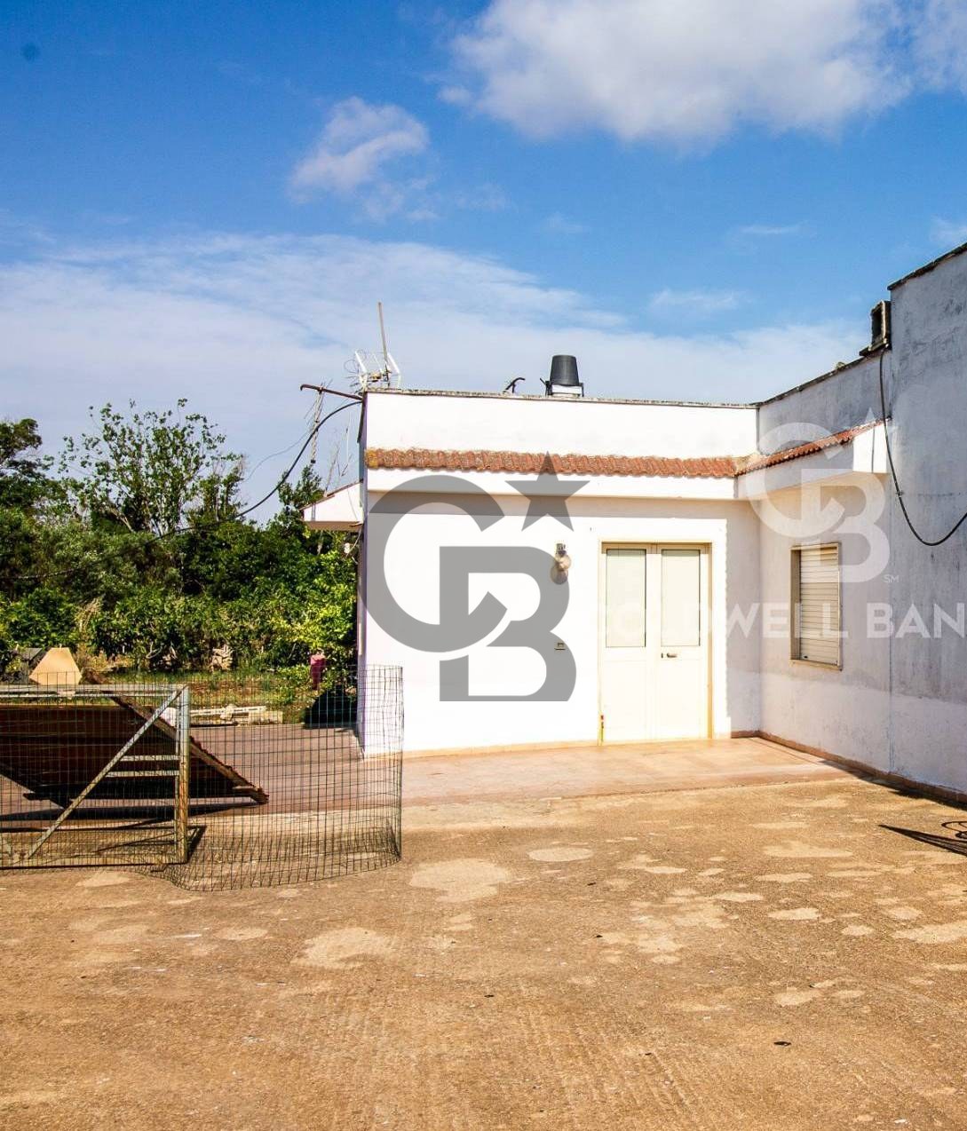 Villa — San Vito dei Normanni